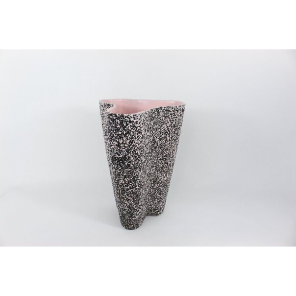 Kenwood Zanesville Pottery Vase 10” USA 2103 MCM Pink Black Speckled Tri Lobe - Picture 3 of 14